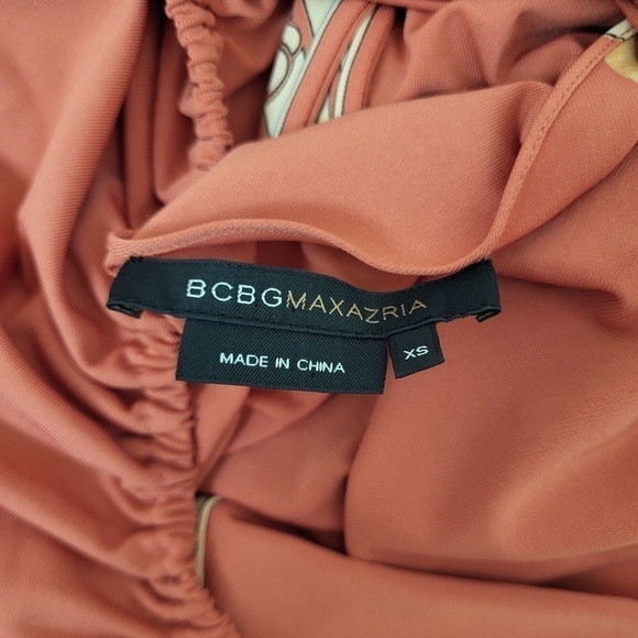 *Free with Purchase* BCBG MaxAzria Belted Tunic Top Abstract Blouse - Picture 6 of 11